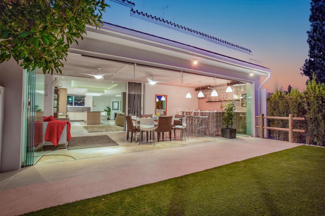 אסטפונה Casa Eucalyptus Family Home מראה חיצוני תמונה